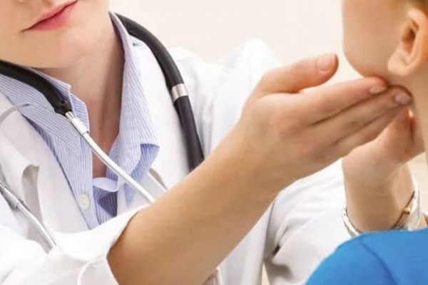 بهترین فوق تخصص غدد اطفال در تهران